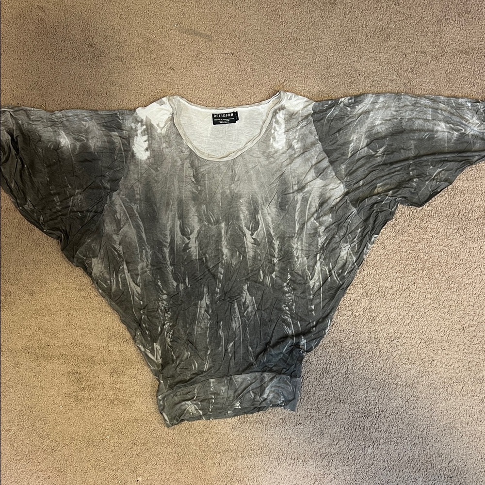 True Religion Gray Tie Dye Butterfly Wing Top